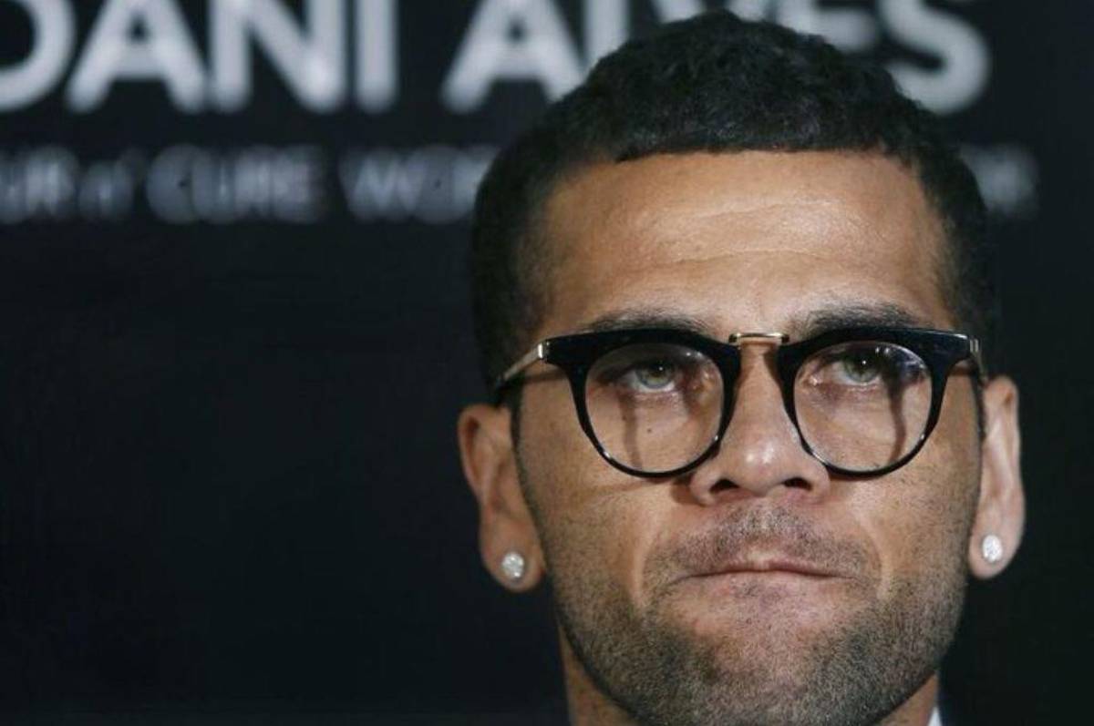 Dani Alves da una cuarta versión por su caso de agresión sexual y revela que quiso oculta la infidelidad ante su esposa