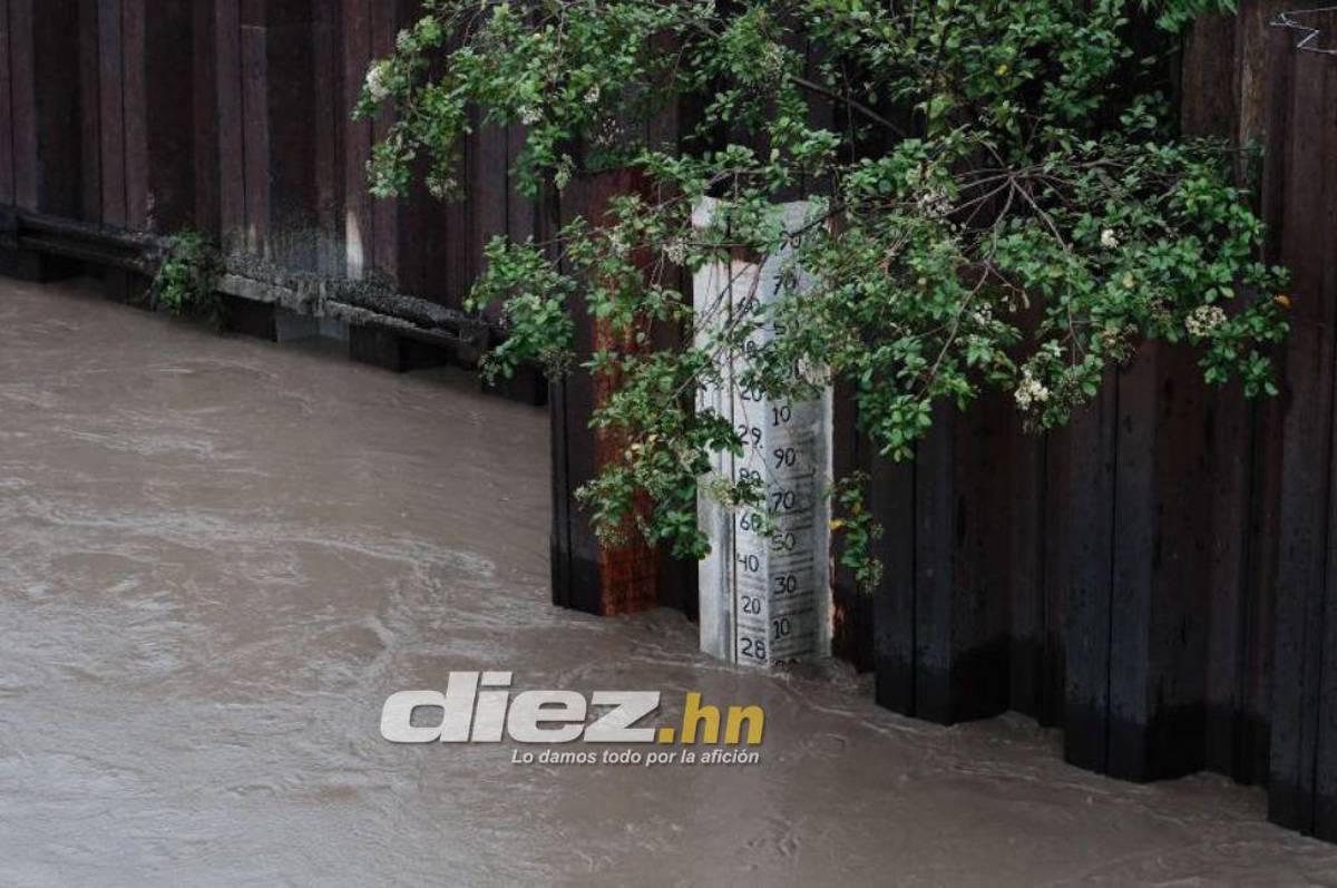 ¡Informe Especial! Honduras sube alerta roja en ocho departamentos: la tormenta ha dejado caos e inundaciones en varias zonas del país