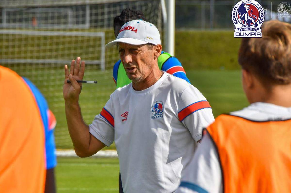 ¡Con Chirinos y Alex López! Pedro Troglio emprendió los trabajos en el Olimpia ¿qué pasará con Najar y Benguché?