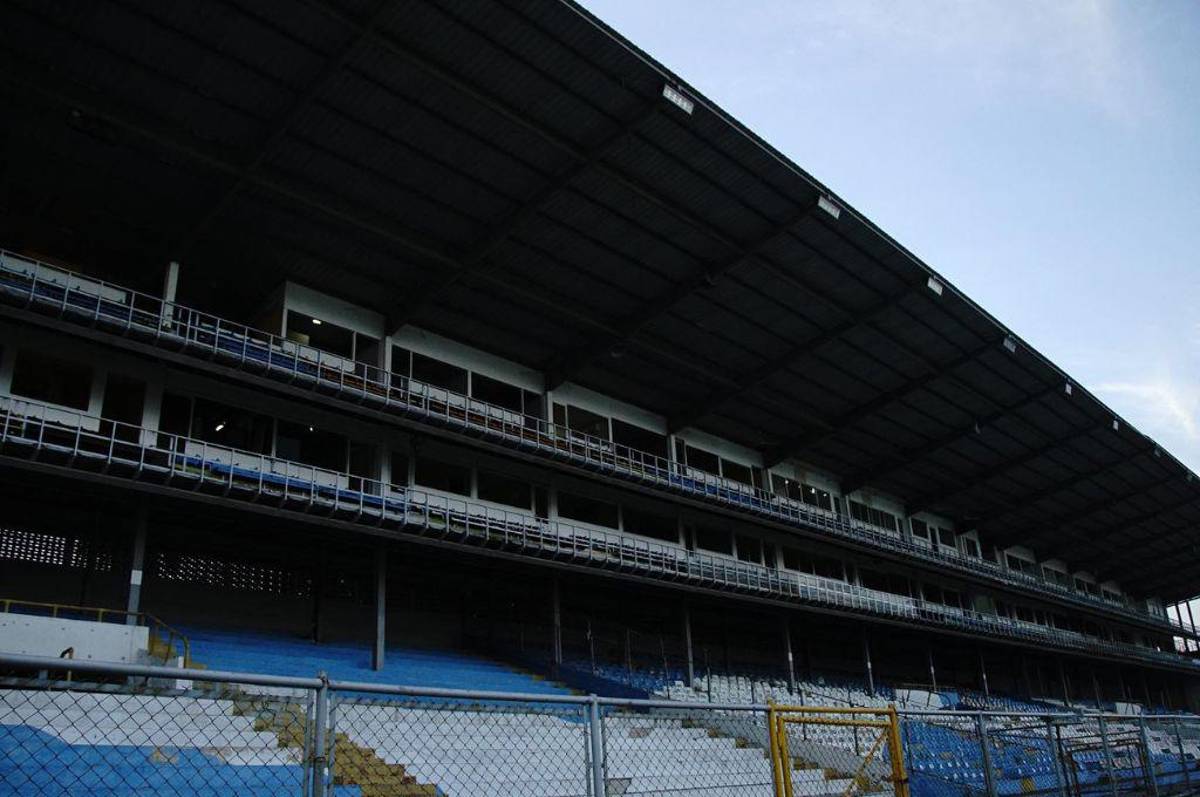 Así fue el regreso de Fabián Coito a Honduras: No se saludaron con Héctor Vargas y el Morazán está como mesa de billar