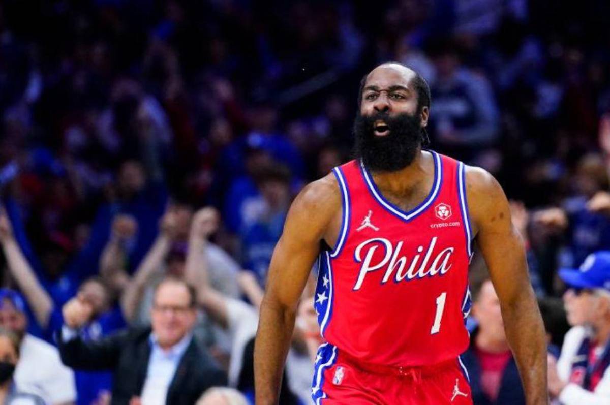 NBA investiga a James Harden por irregularidades en su contrato de renovación con Philadelphia 76ers