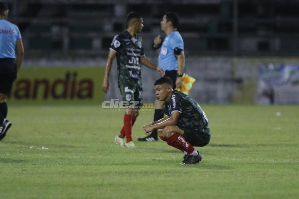 La pantalla de la barra en el Morazán, emotiva exaltación al “Colocho” Martínez, Puerto Cortés revive y Marathón se hunde
