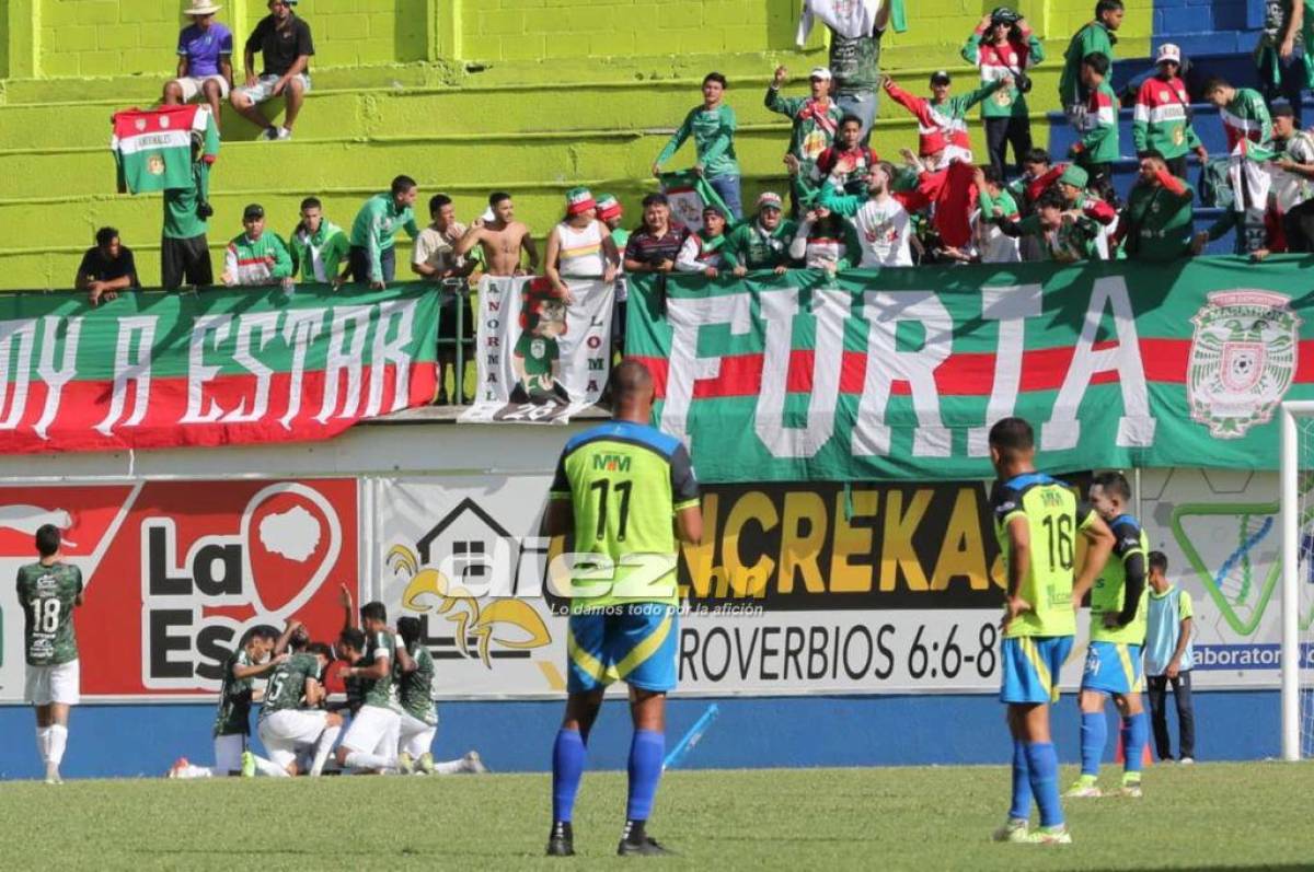 Así celebró Marathón su gol ante Olancho FC. Foto: David Romero.