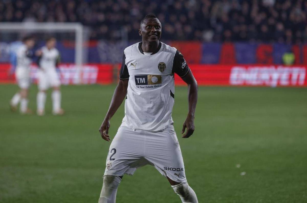 Se irá del Real Madrid para poder jugar el Mundial 2026, Barcelona recibe oferta de oro y el Bayern ficha a figura del Chelsea