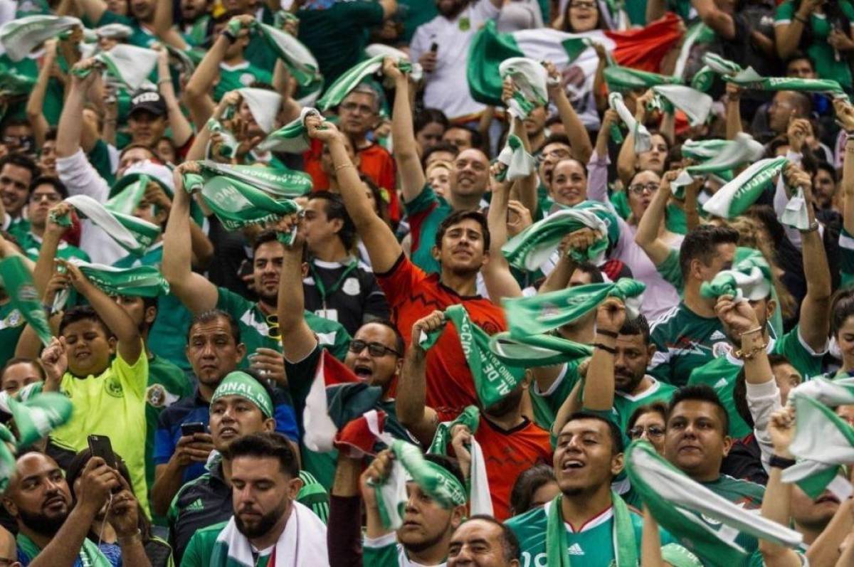 El duro castigo a los aficionados en México que incurran en actos discriminatorios en los juegos del “Tri”