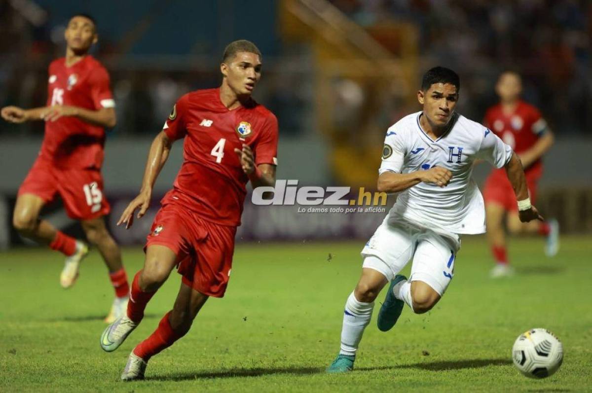 Marco Aceituno, la gran figura de Honduras ante los panameños.