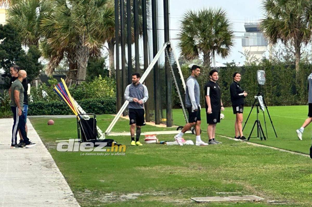 ¿Se podrán tomar fotos con Messi en El Salvador? El saludo del argentino con David Ruiz y los guardaespaldas del ‘10’