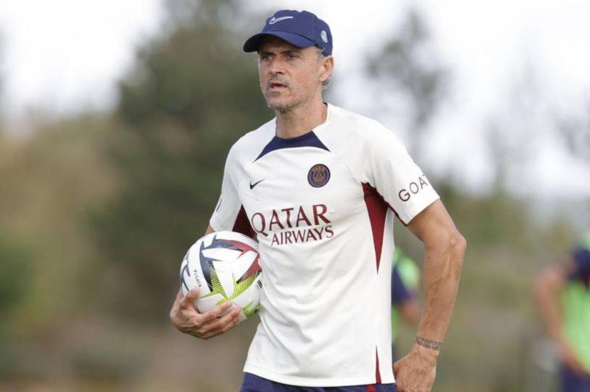 OFICIAL: Se fue del PSG por la puerta de atrás y ahora regresa a petición de Luis Enrique ante la posible marcha de Mbappé