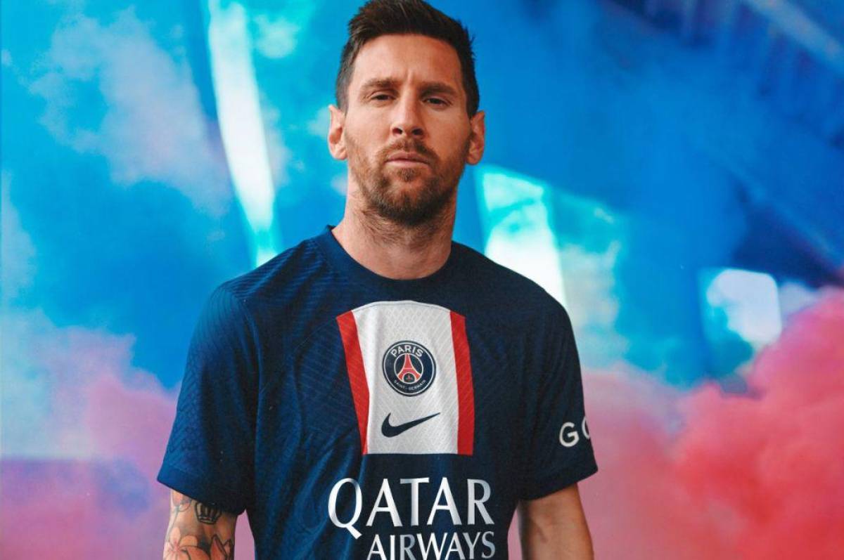 Sorpresivo: El PSG le comunica a Messi la idea de renovar su contrato por un año más