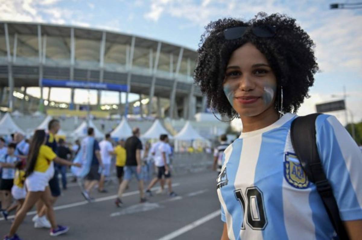 ¡Espectaculares! Las aficionadas más bellas que se han visto en los estadios de la Copa América