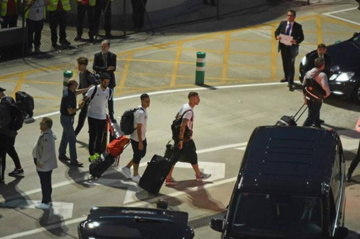 Tristes y abatidos: Así fue el regreso de España a Madrid tras quedar eliminados de Rusia 2018