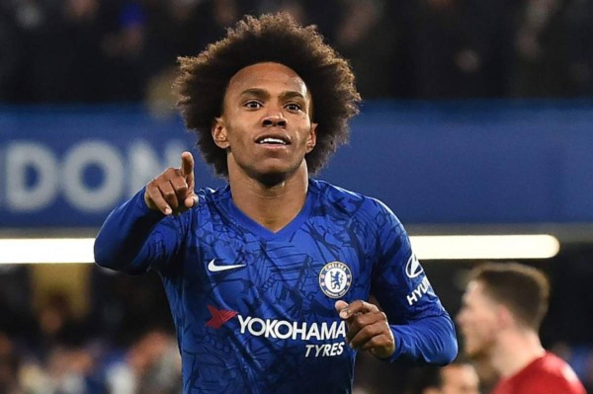Chelsea's Brazilian midfielder Willian celebrates scoring the opening goalduring the English FA Cup fifth round football match between Chelsea and Liverpool at Stamford Bridge in London on March 3, 2020. (Photo by Glyn KIRK / AFP) / RESTRICTED TO EDITORIAL USE. No use with unauthorized audio, video, data, fixture lists, club/league logos or 'live' services. Online in-match use limited to 120 images. An additional 40 images may be used in extra time. No video emulation. Social media in-match use limited to 120 images. An additional 40 images may be used in extra time. No use in betting publications, games or single club/league/player publications. /