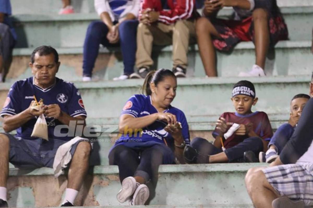 EN FOTOS: Motagüenses abarrotan el Nacional en un espectacular ambiente  