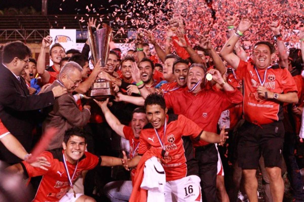 Los 15 equipos que más títulos han ganado en Centroamérica