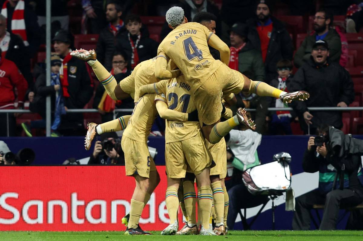 No se vio en TV: la insólita pelea a lo UFC entre Ferran y Savic, el milagro de Ronald Araújo y la bronca del Cholo Simeone
