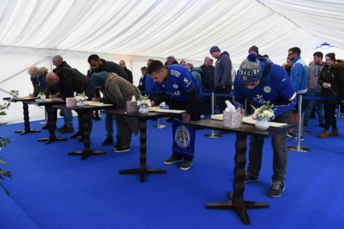 ¡Destrozado! Jamie Vardy y su reacción por la muerte del presidente del Leicester City
