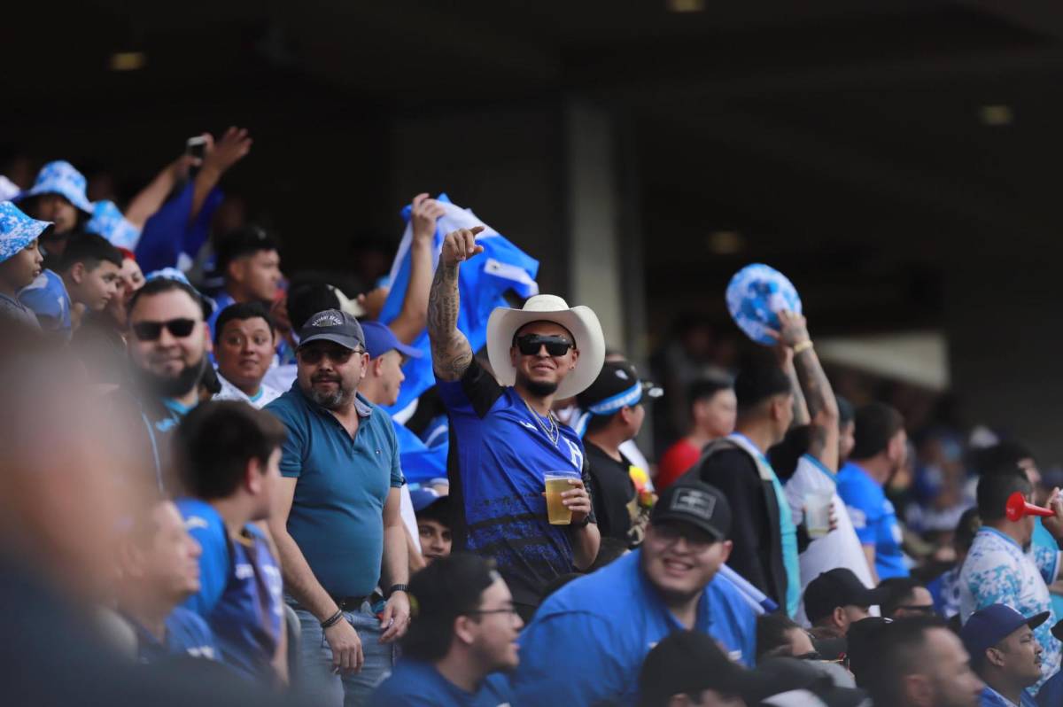 Costa Rica nos mandó a callar y la afición respondió furiosa: indignación e impotencia en Honduras tras dolorosa derrota