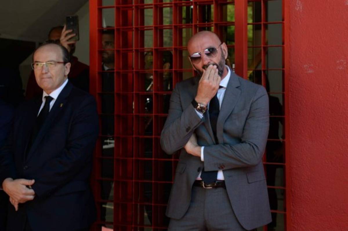 El último adiós: Llanto y dolor en el funeral de José Antonio 'La Perla' Reyes