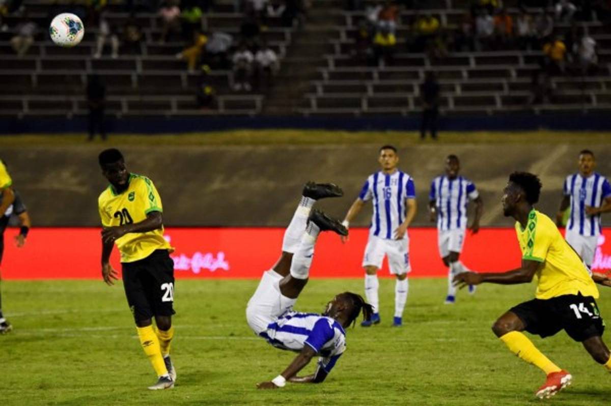 En fotos: La imagen de Quioto que indignó y la dura caída de Alberth Elis