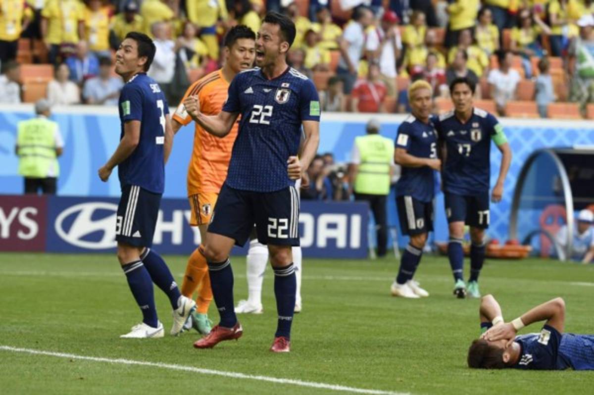 NO VISTE EN TV: El festejo de los japoneses y las caras tristes de los jugadores de Colombia