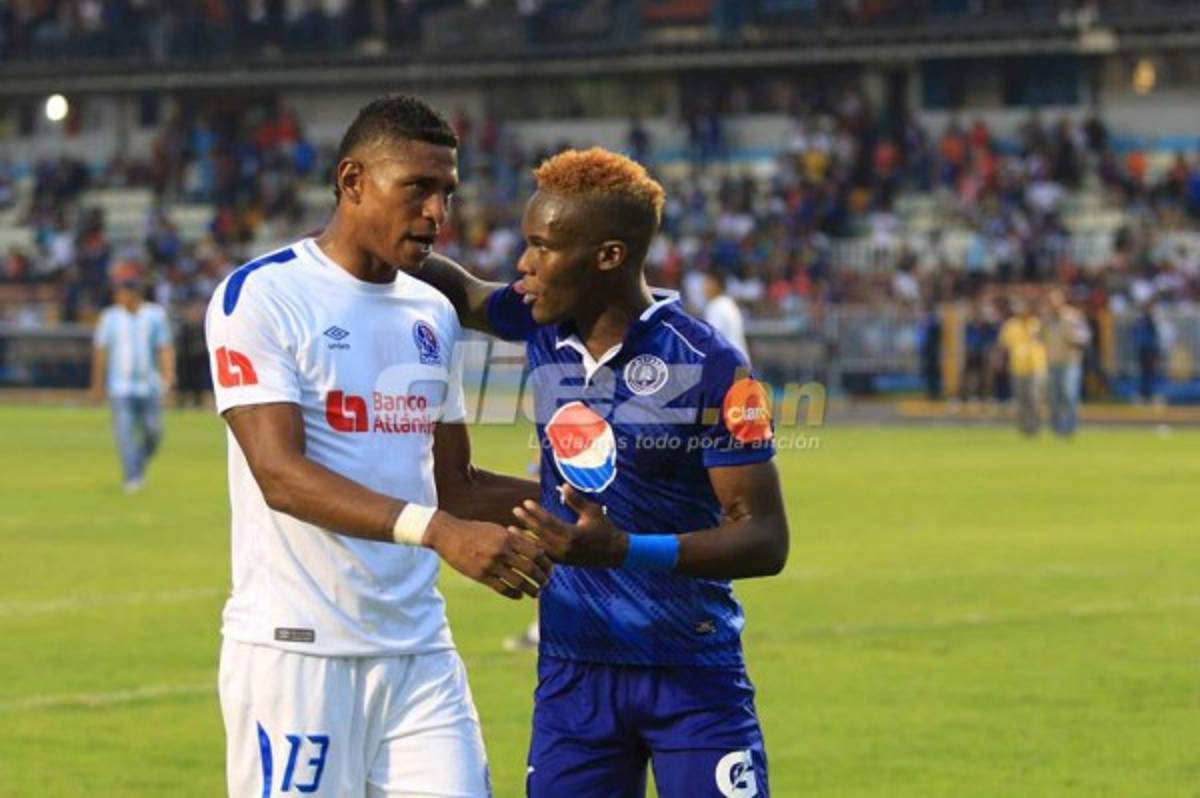 NO SE VIO POR TV: Wilson se saca la furia con Martínez y Rubilio hace gesto de crack a Costly  