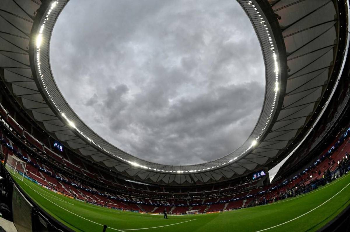 Un final de alto voltaje en el Wanda y Anfield: Cholo Simeone y sus jugadores del Atlético descontrolados en contra del árbitro