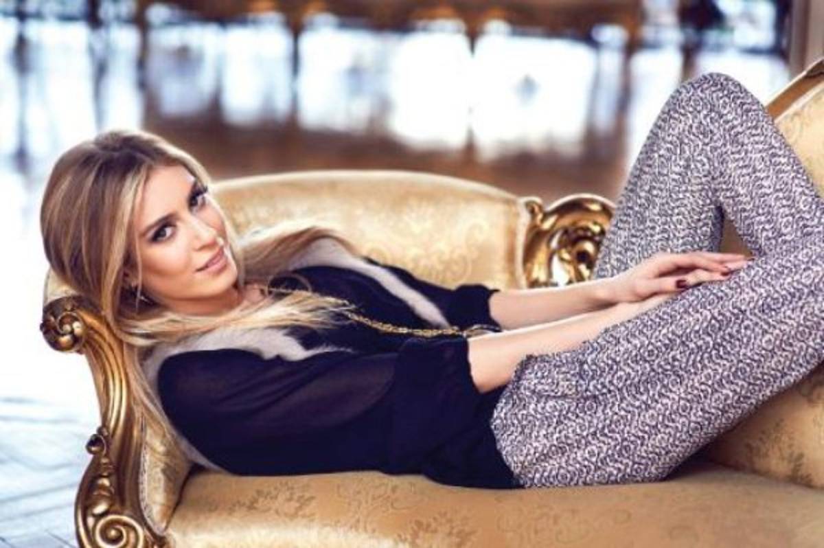 GALERÍA: Sinem Kobal, la rubia que volvió loco a Arda Turán