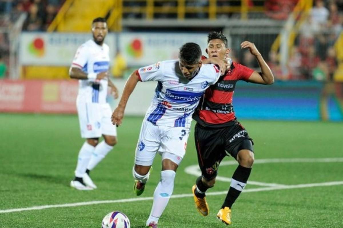 RUMORES Y FICHAJES: Firpo ficha a colombiano y Alajuelense despide a un ídolo