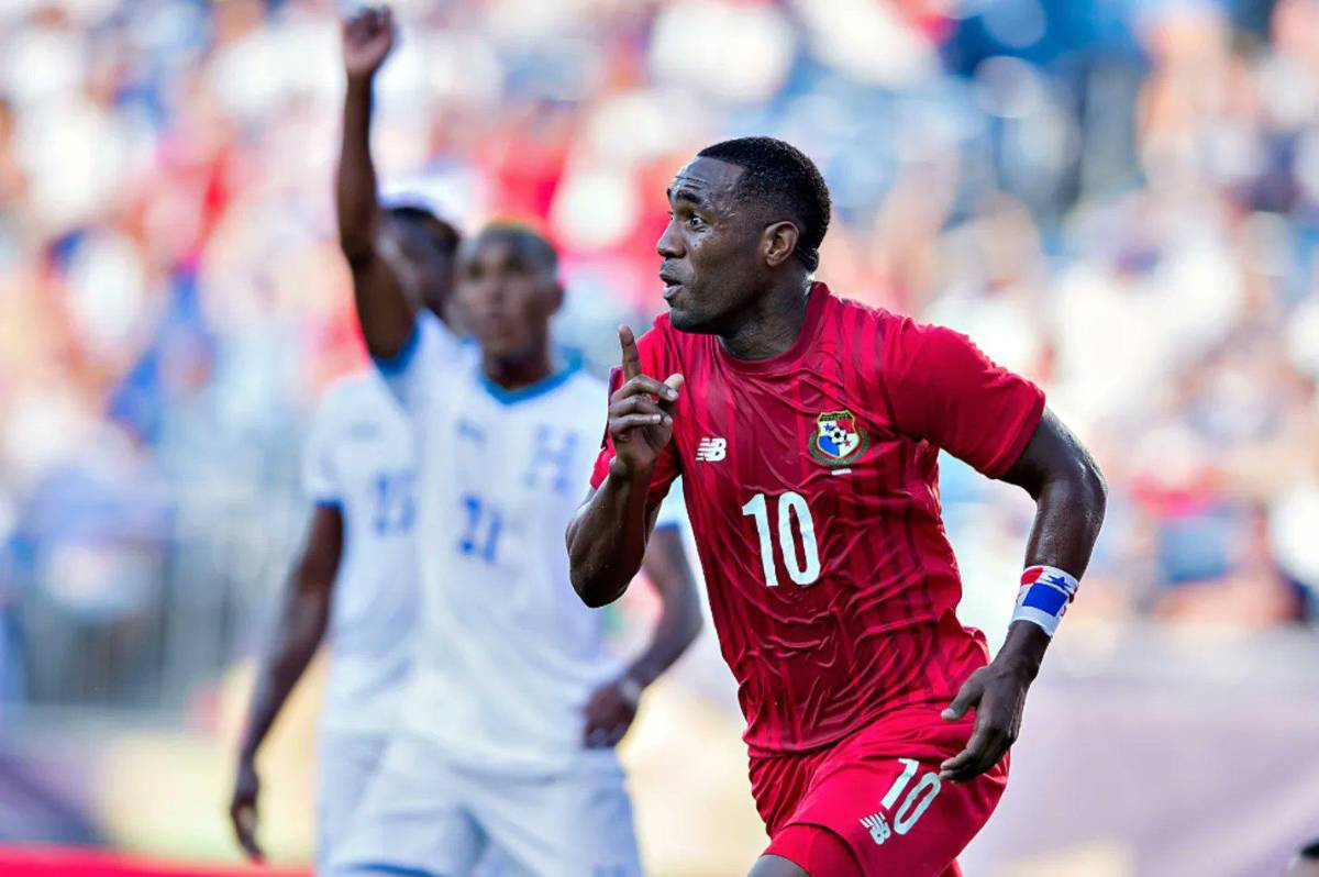 Murió jugando fútbol: fallece Luis Tejada, exjugador panameño y goleador histórico de su selección