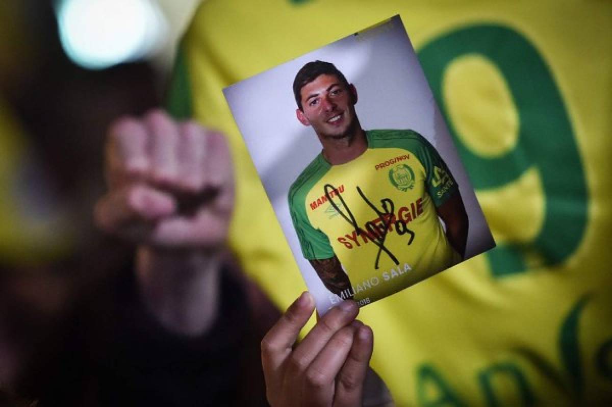 Salen a la luz más negligencias en el caso de Emiliano Sala: Intereses económicos y lo que tardaron en hallar el cuerpo