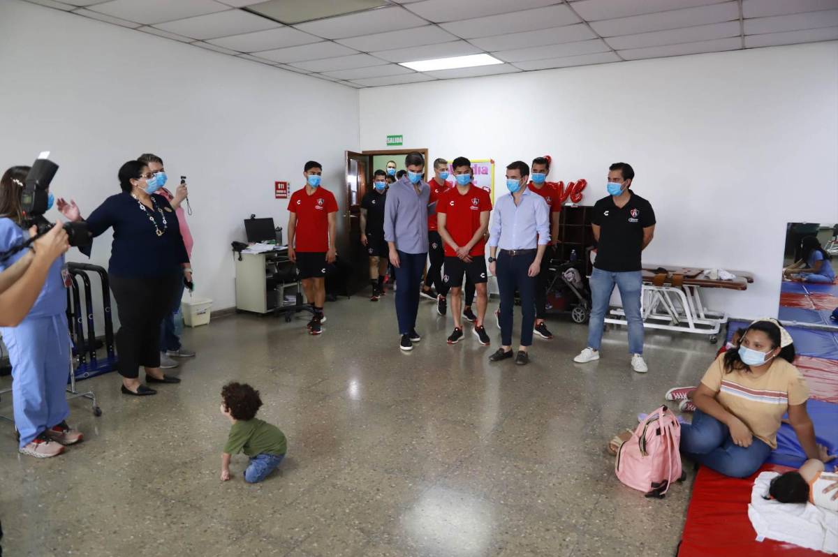 Hermoso gesto: Atlas regala un momento inolvidable a niños de la Teletón en Honduras