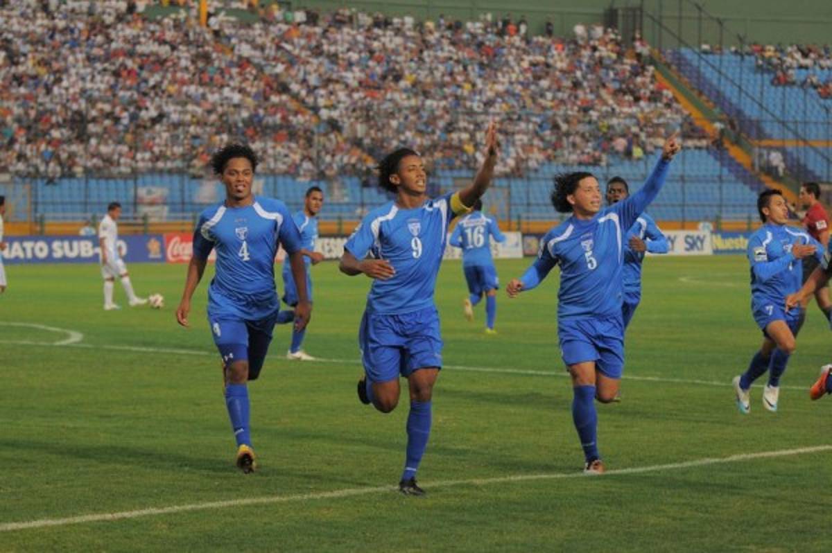 Así ha sido la evolución de 'Choco' Lozano, el nuevo jugador del Barcelona B