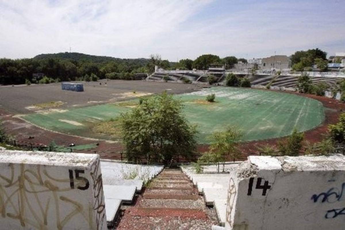 ¡Imágenes que parten el corazón! Estadios tristemente abandonados en Estados Unidos