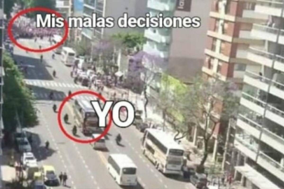 ¡Hasta Piqué! Los memes de la suspensión del Boca-River en la Libertadores