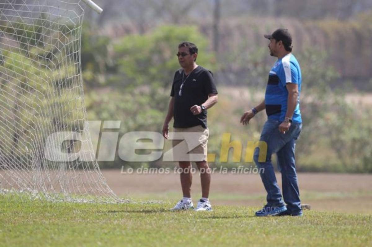 En fotos: El primer y extraño día de Olimpia sin Carlos Restrepo