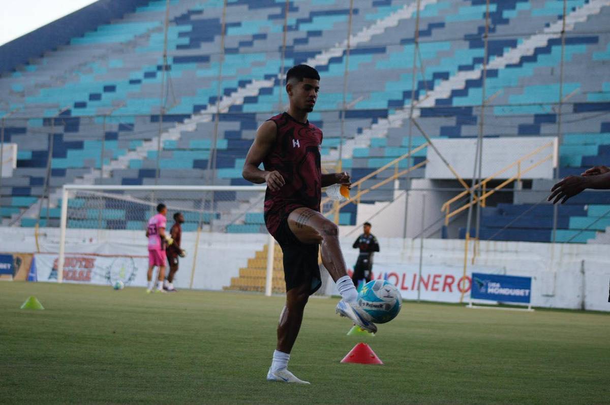 FICHAJES: Hondureño firma en MLS, legionario en Europa queda sin equipo y el futuro de Javier López en Motagua