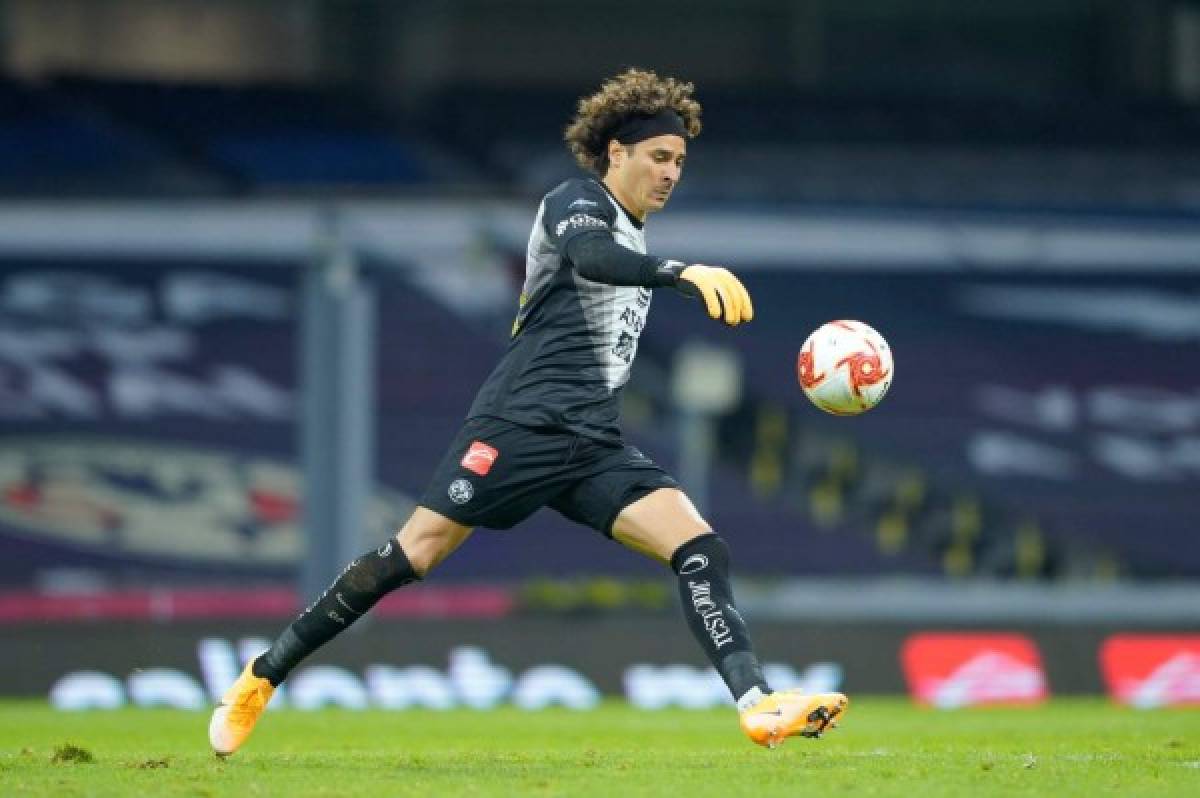 Con Ochoa y dos Santos como titulares: Así sería el equipo titular del América en el Clásico ante Chivas