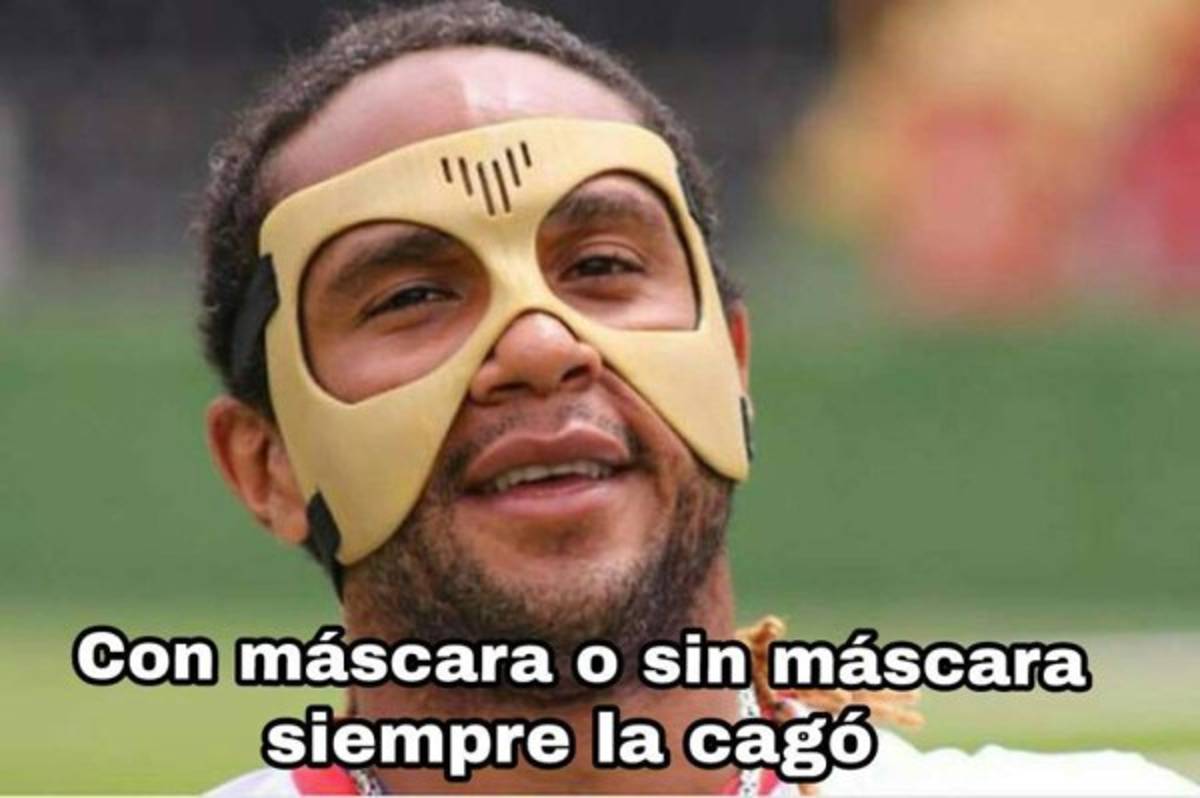 ¡Memes para morir de risa! Jonathan McDonald fue héroe y villano del clásico tico
