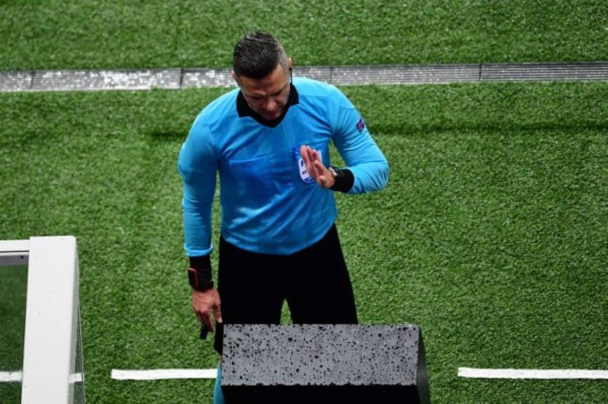 Desgarradoras imágenes: Mbappe y jugadores del PSG rompen en llanto por eliminación