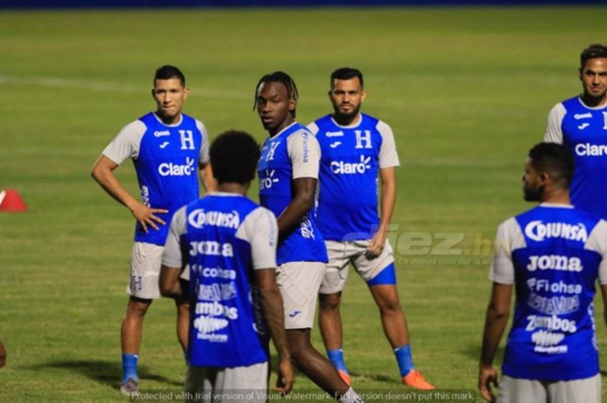 FOTOS: Los 'rubios” invaden la Selección Nacional y el recibimiento a los debutantes