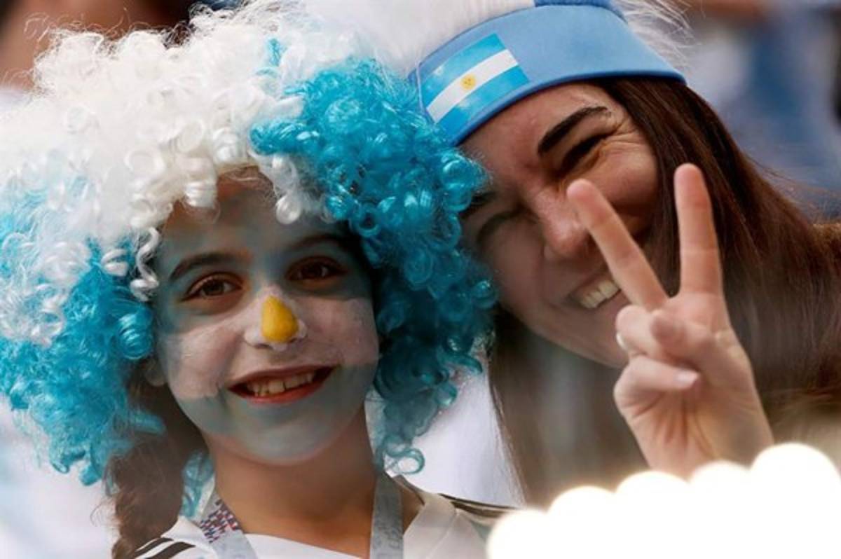 FOTOS: La especular fiesta de los argentinos previo al juego ante Nigeria