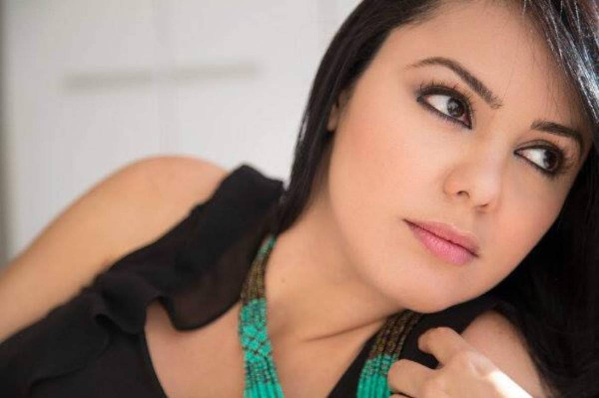 Ismari García, la belleza que engalana los juegos de la Liga de Guatemala