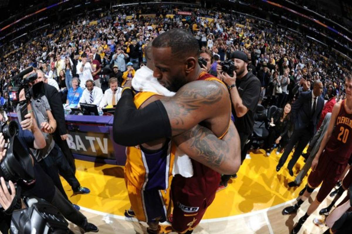 Se jugó el último duelo entre LeBron James y Kobe Bryant