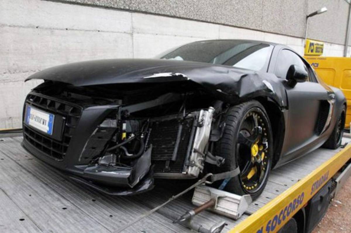 Choques de muerte: Futbolistas que excedieron el límite de velocidad y destruyeron sus lujosos autos