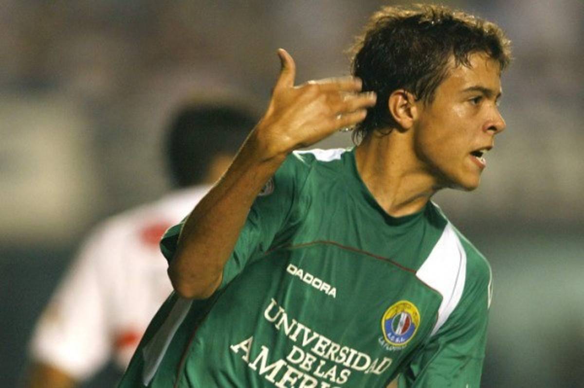 ¡Con un hondureño! Los pagos más extravagantes que se han hecho por un futbolista