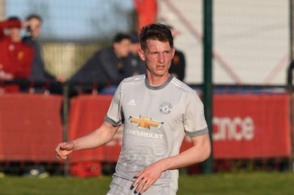 Admirable: Max Taylor fue convocado con el Manchester United luego de superar un cáncer testicular