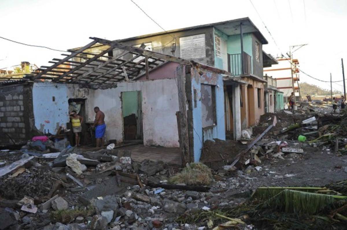 EN FOTOS: El desastre, dolor y muerte que dejó Matthew por Haití