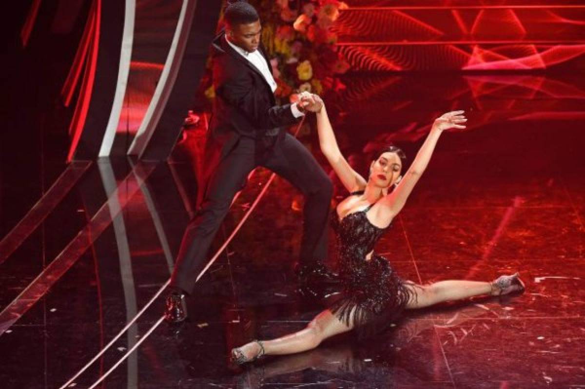 Georgina Rodríguez enamora más a Cristiano Ronaldo bailando sensual tango en festival italiano  