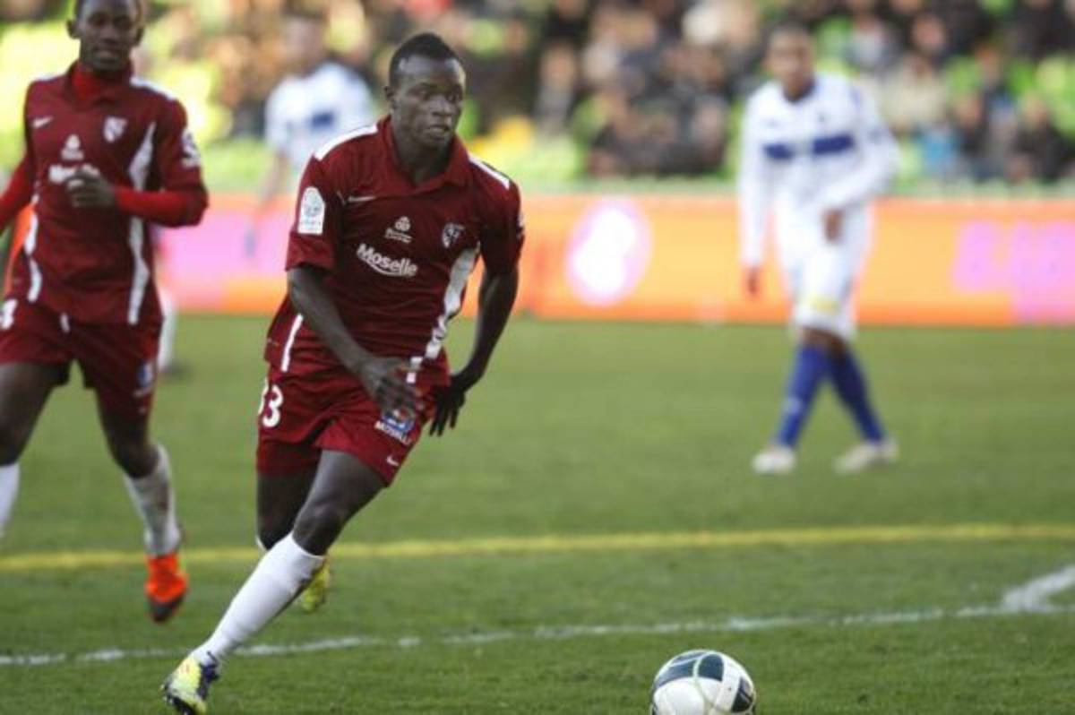 En fotos: La historia de vida de Sadio Mané, el jugador africano más humilde de la actualidad