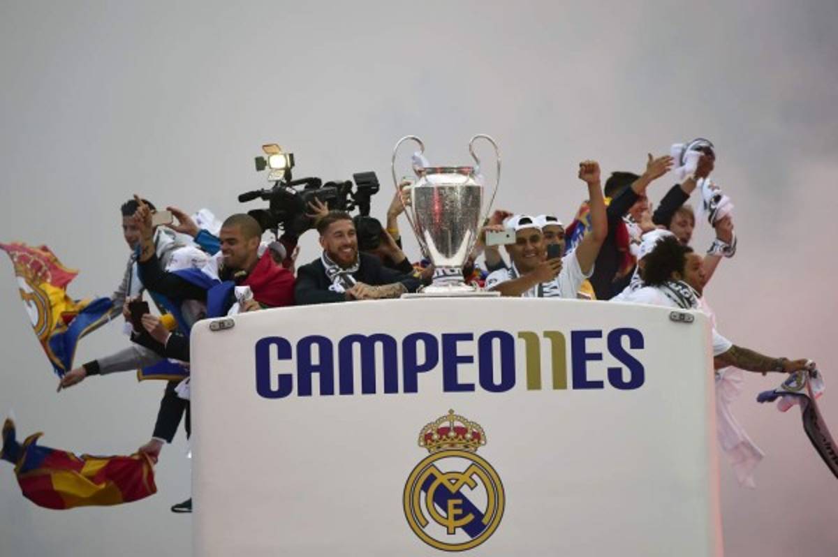 Real Madrid celebra la Undécima en Cibeles con todos sus aficionados